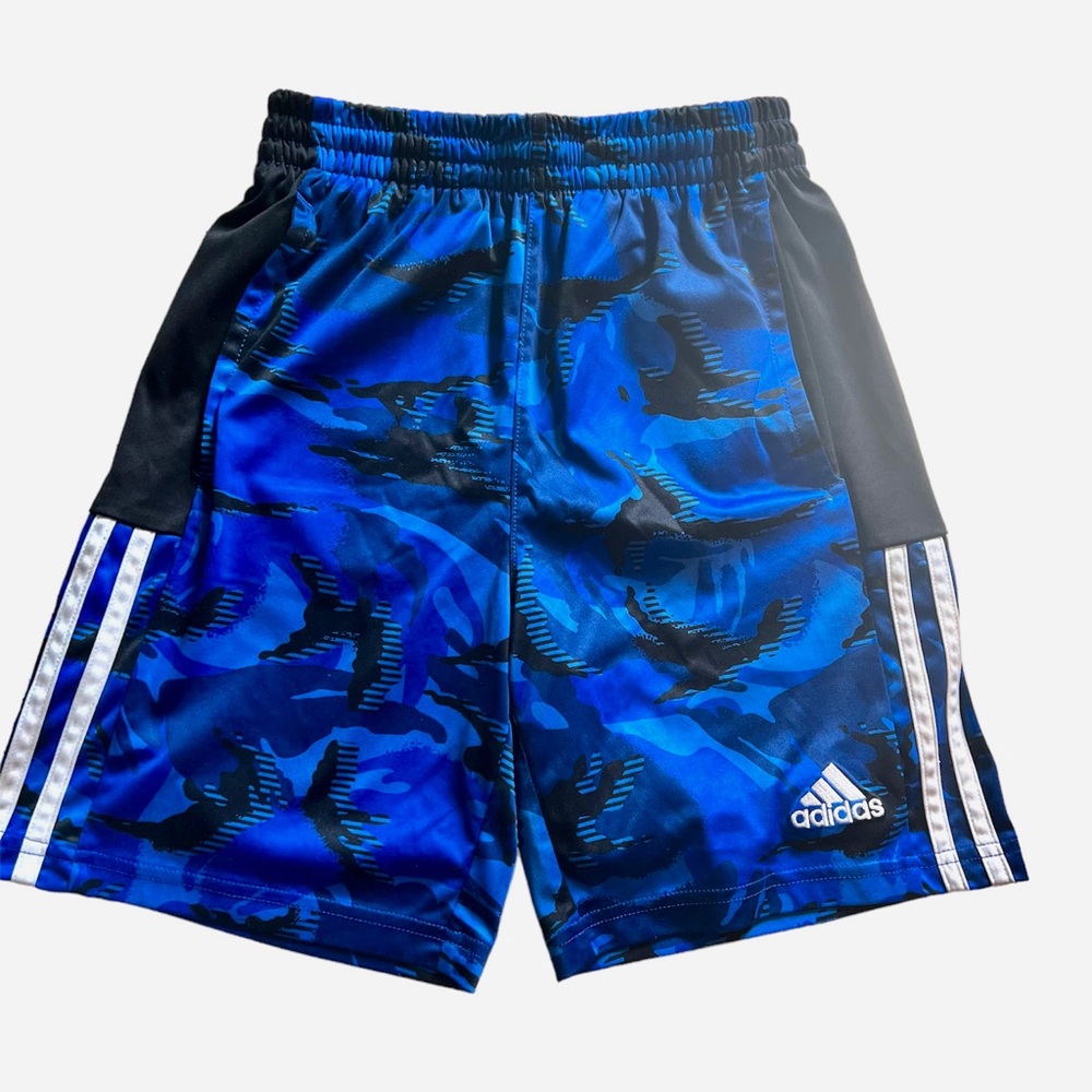 BOYS -ADIDAS SHORTS BLUE WITH DRAWSTRING AND POCKETS! GREAT CONDITION!!